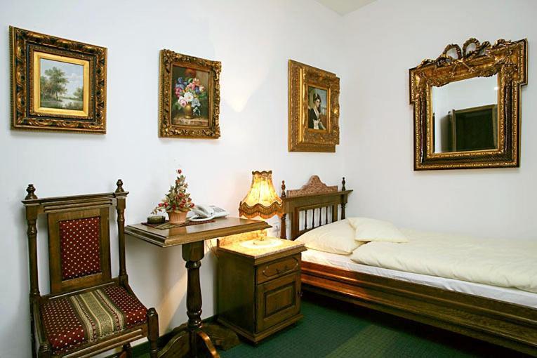 Hotel Razgorsek Velenje Zimmer foto